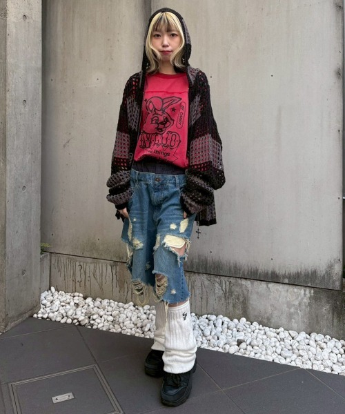 Candy Stripper（キャンディストリッパー）の「MAD BUNNY FOOTBALL Tシャツ（Tシャツ/カットソー・レディース・レッド/オフホワイト/ブラック・FREE）」の8枚目の写真