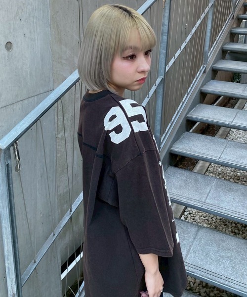 Candy Stripper（キャンディストリッパー）の「MAD BUNNY FOOTBALL Tシャツ（Tシャツ/カットソー・レディース・レッド/オフホワイト/ブラック・FREE）」の11枚目の写真