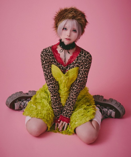 GALFY(ガルフィー)の「GALFY(ガルフィー)ギラギャル2WAYワンピ/ロンT/Tシャツワンピ/レオパード/豹柄/総柄/レース(Tシャツ/カットソー・レディース・ベージュ/ホワイト系その他/ピンク/ブラック・FREE)」の16枚目の写真
