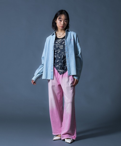 X-girl(エックスガール)の「SCRIPT LOGO BLEACHED DENIM SHIRT(シャツ/ブラウス・レディース・ブラック/ライトインディゴブルー・S/M)」の11枚目の写真
