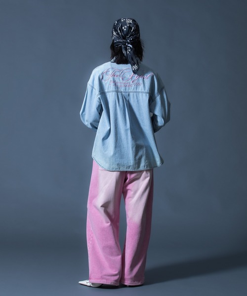 X-girl(エックスガール)の「SCRIPT LOGO BLEACHED DENIM SHIRT(シャツ/ブラウス・レディース・ブラック/ライトインディゴブルー・S/M)」の19枚目の写真