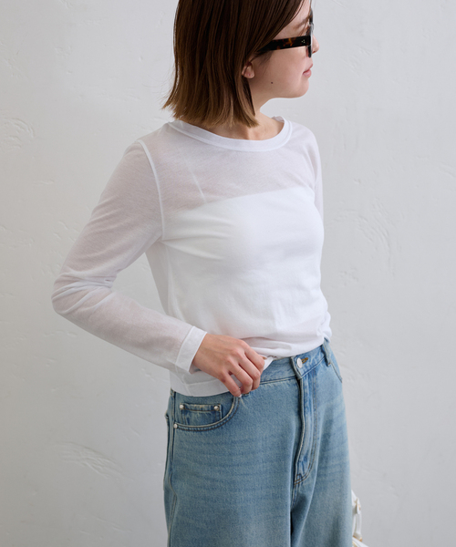 U by SPICK&SPAN（ユーバイスピックアンドスパン）の「《追加4》C/NY シアートップス（Tシャツ/カットソー・レディース・ブルー/ブラック/アイボリー/ライトグリーン・FREE）」の2枚目の写真