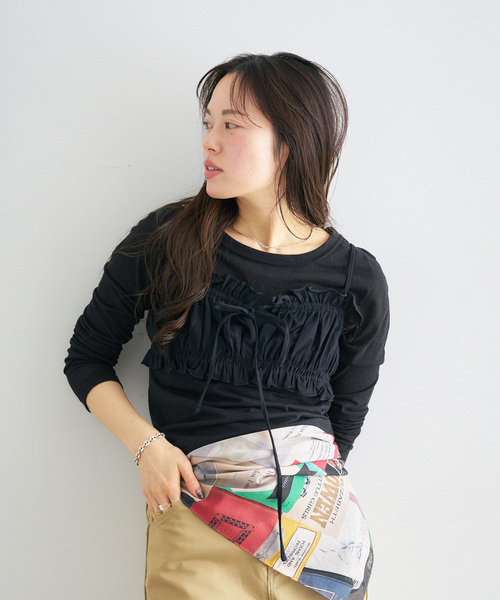 U by SPICK&SPAN（ユーバイスピックアンドスパン）の「《追加4》C/NY シアートップス（Tシャツ/カットソー・レディース・ブルー/ブラック/アイボリー/ライトグリーン・FREE）」の16枚目の写真