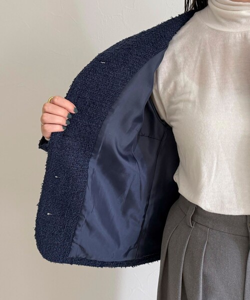 fredy emue(フレディエミュ)の「ノーカラーツィードジャケット(ノーカラージャケット・レディース・イエロー/オフホワイト/ネイビー・38)」の22枚目の写真