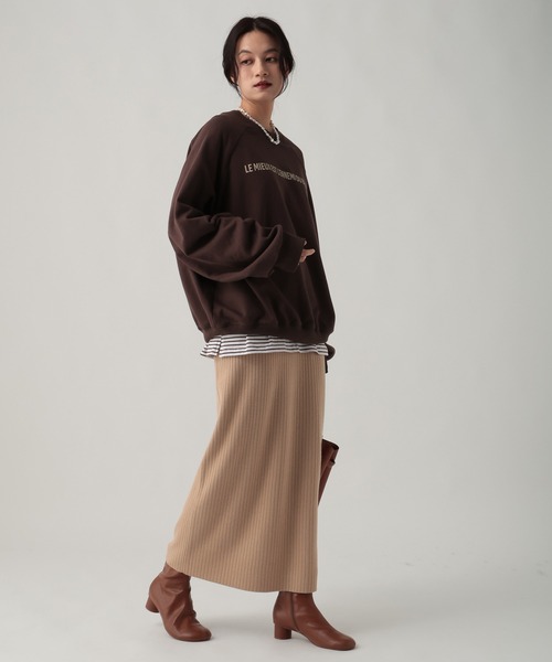 Elura（エルーラ）の「袖コンロゴスウェット/645449（スウェット・レディース・ブラウン/ライトグレー/オフホワイト・FREE）」の17枚目の写真