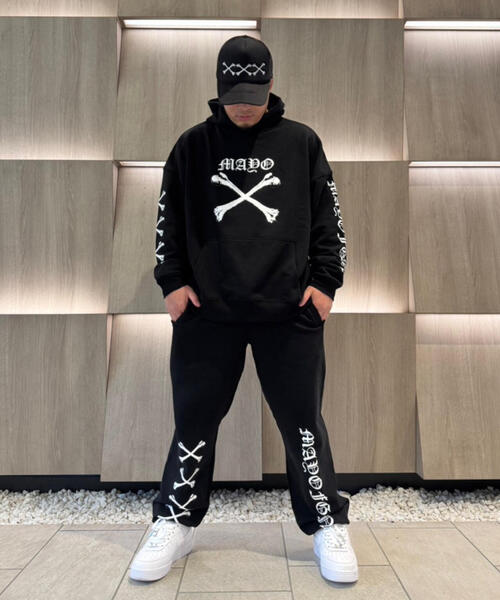 ROYAL FLASH（ロイヤルフラッシュ）の「MAYO/メイヨー/【限定】太田忍選手×コラボ スウェットフーディー（パーカー・メンズ・ブラック・M/L/XL）」の3枚目の写真
