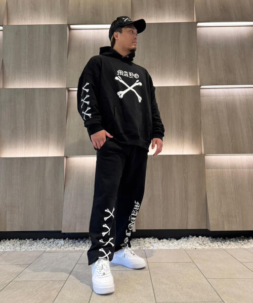 ROYAL FLASH（ロイヤルフラッシュ）の「MAYO/メイヨー/【限定】太田忍選手×コラボ スウェットフーディー（パーカー・メンズ・ブラック・M/L/XL）」の5枚目の写真
