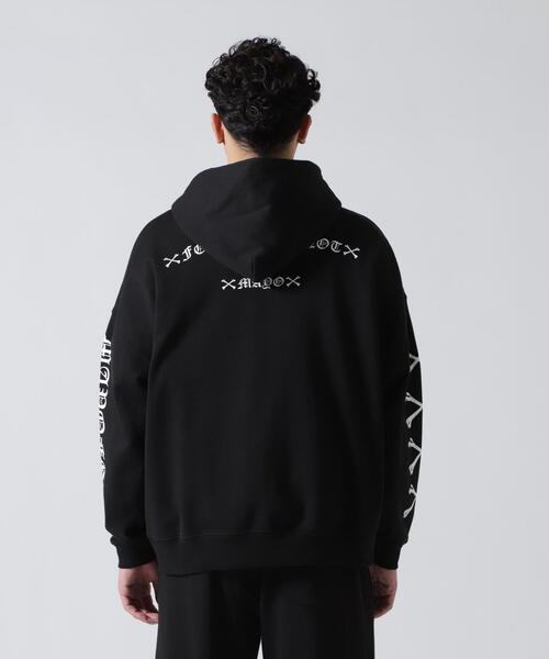 ROYAL FLASH（ロイヤルフラッシュ）の「MAYO/メイヨー/【限定】太田忍選手×コラボ スウェットフーディー（パーカー・メンズ・ブラック・M/L/XL）」の12枚目の写真