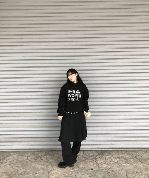 MUSINSA STANDARD WOMAN（ムシンサスタンダードウーマン）の「ウィメンズプリーツニーレングススカート[ブラック]（スカート・レディース・その他・SMALL/MEDIUM/LARGE/X-SMALL）」の18枚目の写真