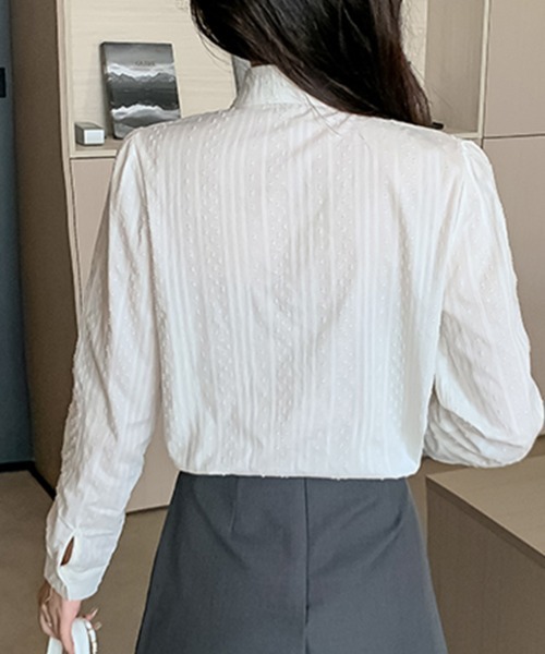 ONEP STAR(ワンピスター)の「ピンタックレース切替ブラウス(シャツ/ブラウス・レディース・ホワイト/ブルー・MEDIUM/X-LARGE/LARGE)」の8枚目の写真