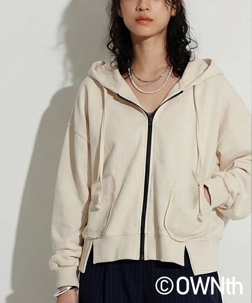 antiqua(アンティカ)の「裏毛 ジップアップパーカー(パーカー・レディース・アイボリー/ブラック・ONESIZE)」の5枚目の写真