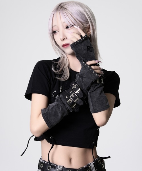 REFLEM(レフレム)の「『REFLEM/レフレム』ベルト付きアームカバー(アームカバー・レディース・ブラック/ホワイト/グレー・FREE)」の9枚目の写真