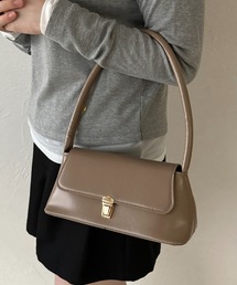 【apres jour clair】フラップバッグ