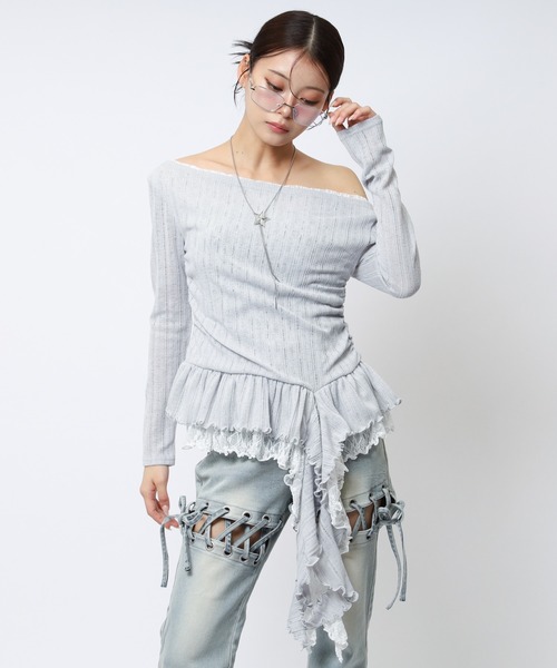 SPIRALGIRL(スパイラルガール)の「イレヘムワンショルレーストップス(Tシャツ/カットソー・レディース・ブラック/グレー/ホワイト・FREE)」の7枚目の写真