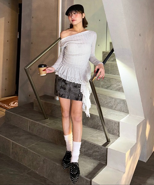 SPIRALGIRL(スパイラルガール)の「イレヘムワンショルレーストップス(Tシャツ/カットソー・レディース・ブラック/グレー/ホワイト・FREE)」の16枚目の写真
