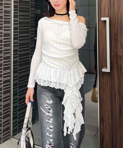 SPIRALGIRL(スパイラルガール)の「イレヘムワンショルレーストップス(Tシャツ/カットソー・レディース・ブラック/グレー/ホワイト・FREE)」の10枚目の写真