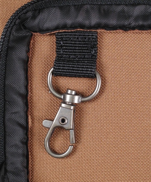 Carhartt（カーハート）の「【T17】【CARHARTT/カーハート】LEGACY CROSS BODY GEAR ORGANIZER（ショルダーバッグ・メンズ・ブラウン/ブラック・FREE）」の9枚目の写真