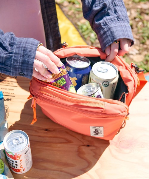 COBMASTER(コブマスター)の「【COBMASTER】COB-KOOLTHING SHOULDER BAG XS / パデッドショルダーバッグ XSサイズ(ショルダーバッグ・メンズ・オレンジ/ブラック/グレー/ネイビー・FREE)」の9枚目の写真