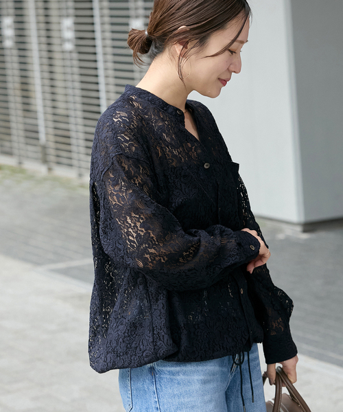 JOURNAL STANDARD（ジャーナルスタンダード）の「《WEB限定》スタンドカラーレースロングスリーブブラウス（シャツ/ブラウス・レディース・ネイビー/ホワイト・FREE）」の18枚目の写真