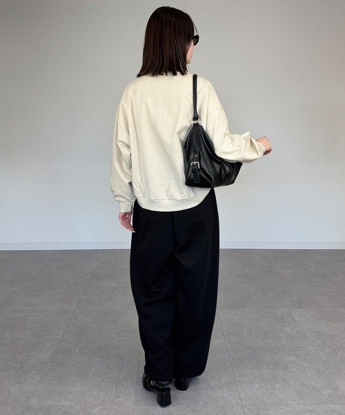mellomela.（メロメラ）の「ショート丈ロンT（スウェット・レディース・ライトベージュ/ブラック/杢グレー・M-L）」の21枚目の写真