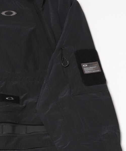 OAKLEY（オークリー）の「OAKLEY/オークリー FGL STROKE ANORAK 5.7 ジャケット FOA408991（その他アウター・メンズ・ダークグレー・S/M）」の3枚目の写真