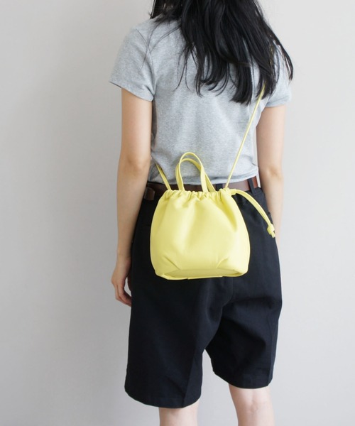 TIDEWAY（タイドウェイ）の「MASSU 巾着2WAY TOTE（ショルダーバッグ・レディース・グレー/ブルー/レモンイエロー/ブラック/カーキ・FREE）」の14枚目の写真