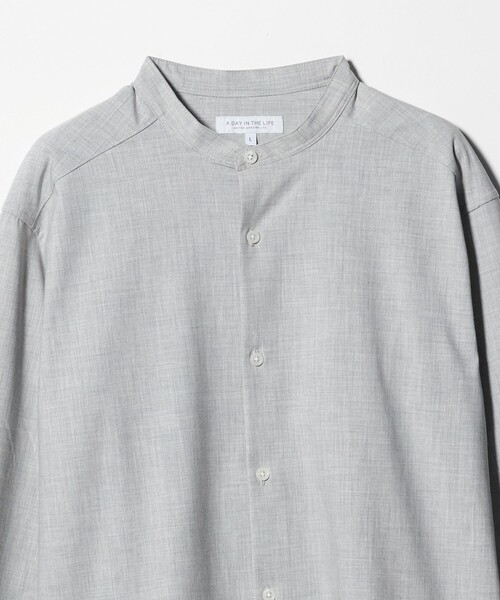 A DAY IN THE LIFE UNITED ARROWS(アデイインザライフユナイテッドアローズ)の「メランジ トロピカル バンドカラーシャツ<A DAY IN THE LIFE>(シャツ/ブラウス・メンズ・ベージュ/ネイビー/ライトグレー・S/L/M)」の17枚目の写真