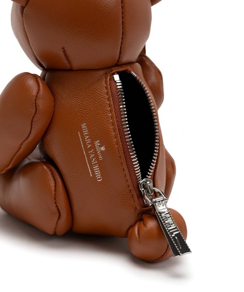 Maison MIHARA YASUHIRO(メゾンミハラヤスヒロ)の「【MIHARAYASUHIRO/ミハラヤスヒロ】A14BG712 DOLLS BEAR MINI BAG(ショルダーバッグ・メンズ・ブラウン/ブラック・FREE)」の12枚目の写真