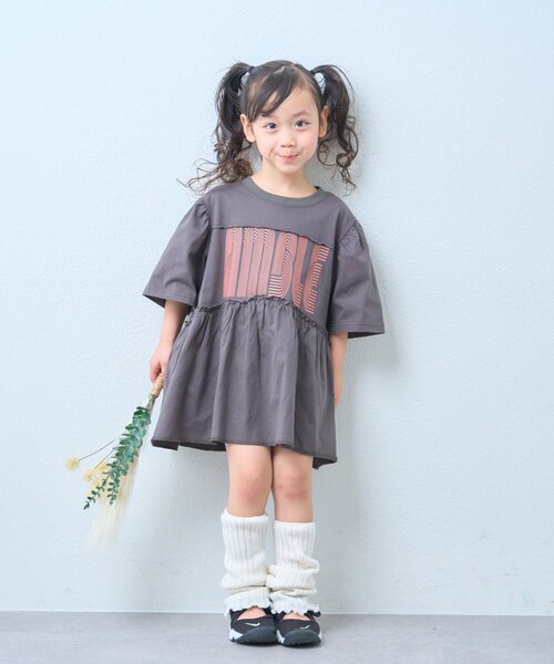 CIAOPANIC TYPY（チャオパニックティピー）の「【KIDS】《ジュニアサイズあり》厚盛ロゴ5分袖チュニックワンピ（ワンピース・キッズ・オフホワイト/チャコールグレー/グレー・150/130/110）」の21枚目の写真