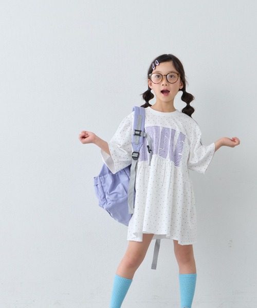 USED 通年着こなせる素材感のＰＯＰなデザインカットソーチュニックワンピース セール】【KIDS】《ジュニアサイズあり》厚盛ロゴ5分袖チュニック