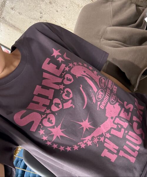 DEFYCLUBROBBERS(ディファイクラブロバース)の「シャインインライズイリュージョン 半袖Tシャツ (3色)(Tシャツ/カットソー・レディース・ブルー/バーガンディー/チャコール・MEDIUM/LARGE)」の10枚目の写真