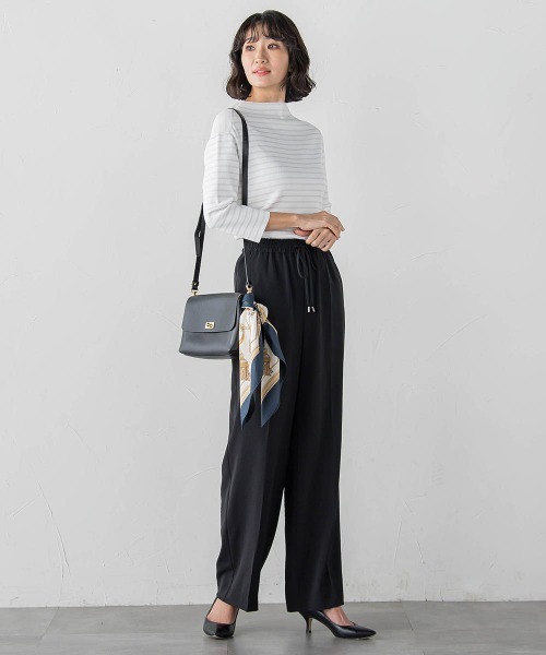 la.f…（ラエフ）の「ハイストレッチカルゼワイドパンツ（スラックス・レディース・チャコールグレー/ブラック・11号/9号/7号）」の6枚目の写真