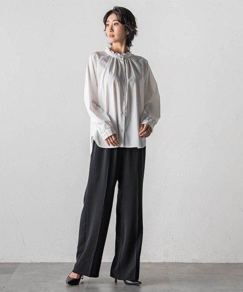 la.f…（ラエフ）の「ハイストレッチカルゼワイドパンツ（スラックス・レディース・チャコールグレー/ブラック・11号/9号/7号）」の17枚目の写真