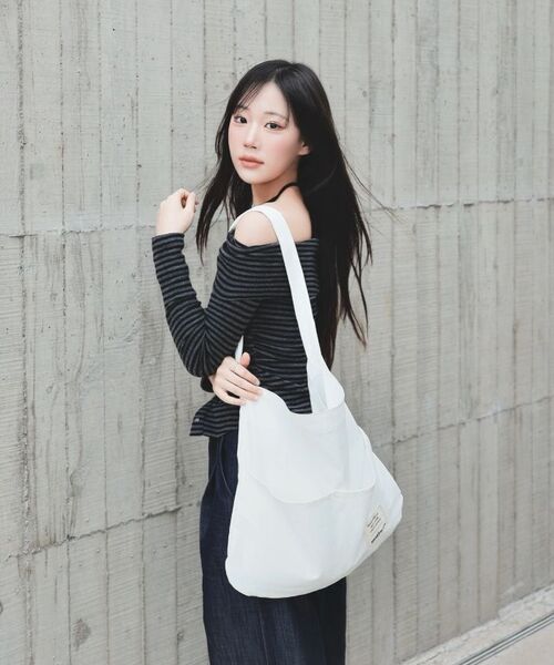 MATINCOX(マーティンコックス)の「MoodCurve - Canvas White(エコバッグ/サブバッグ・レディース・その他・FREE)」の10枚目の写真