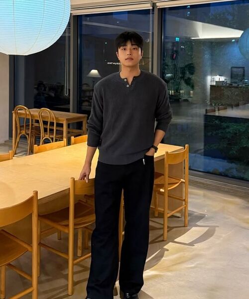KNITTED(ニッティド)の「コットンヘンリーネックワッフルニット ブラウン(ニット/セーター・レディース・その他・MEDIUM/LARGE/X-LARGE)」の7枚目の写真