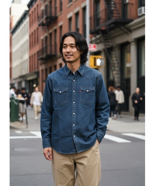 Levi's(リーバイス)の「【LEVI'S/リーバイス】【王道ウエスタン】デニム ウエスタンシャツ スナップボタン 長袖 インディゴブルー(シャツ/ブラウス・メンズ・サックスブルー/ワンウォッシュ/ブルー系その他・MEDIUM/LARGE/X-LARGE)」の3枚目の写真