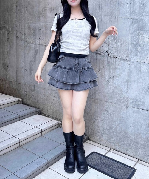 INGNI(イング)の「ムラ染めヘンリーネックレイヤード胸ロゴトップス(Tシャツ/カットソー・レディース・ブラウン/ブラック/オフホワイト・M)」の10枚目の写真