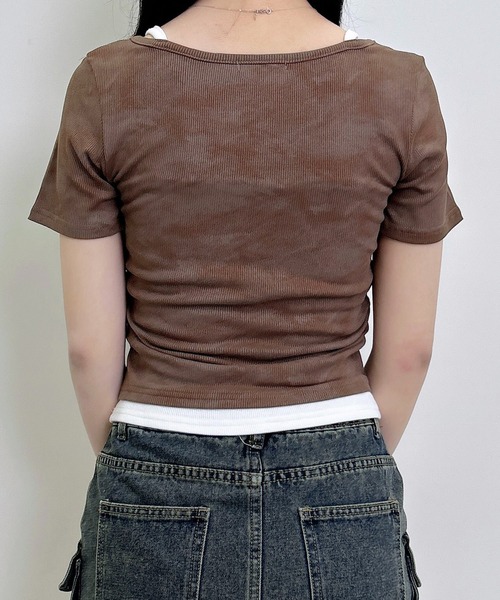 INGNI(イング)の「ムラ染めヘンリーネックレイヤード胸ロゴトップス(Tシャツ/カットソー・レディース・ブラウン/ブラック/オフホワイト・M)」の22枚目の写真