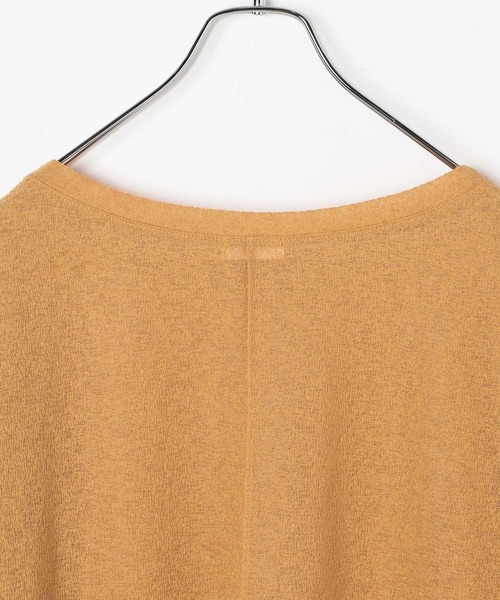 LEPSIM(レプシィム)の「メランジシアーオーバーT 668118(Tシャツ/カットソー・レディース・ブラック/キャメル/オフホワイト・FREE)」の11枚目の写真