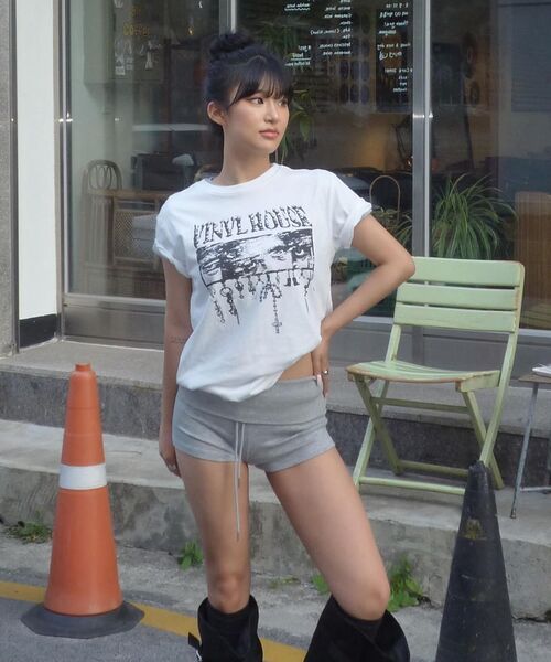 THEVINYLHOUSE(ザバイニルハウス)の「EYES DOWN TEE WHITE(Tシャツ/カットソー・メンズ・その他・SMALL/MEDIUM/LARGE)」の2枚目の写真