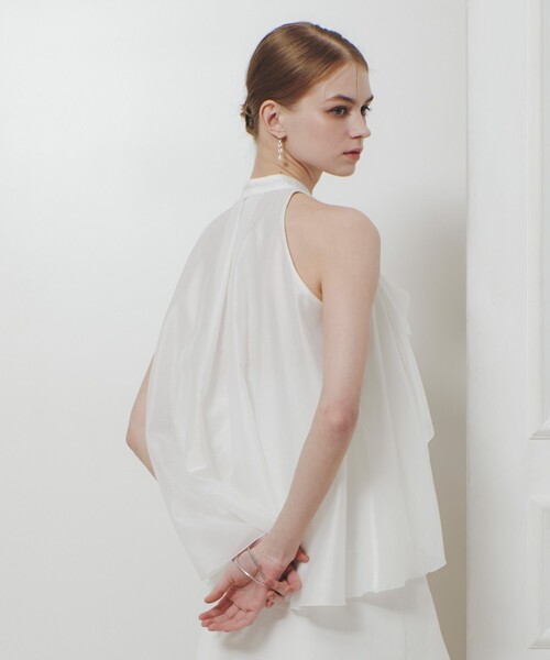 LOULOU WILLOUGHBY(ルルウィルビー)の「【LOULOU WILLOUGHBY】ラッフルレイヤーアメスリブラウス(シャツ/ブラウス・レディース・ブルーグリーン/オフホワイト/ブラック・2)」の16枚目の写真