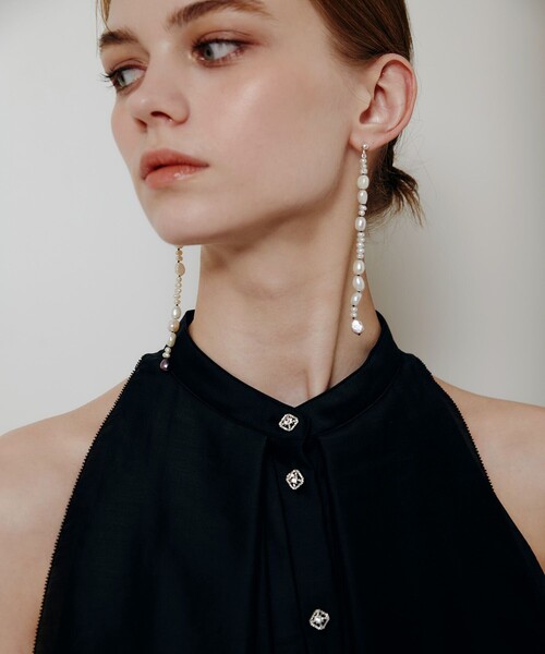 LOULOU WILLOUGHBY(ルルウィルビー)の「【LOULOU WILLOUGHBY】ラッフルレイヤーアメスリブラウス(シャツ/ブラウス・レディース・ブルーグリーン/オフホワイト/ブラック・2)」の6枚目の写真