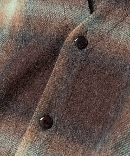 MR.OLIVE(ミスターオリーブ)の「ALPACA SHAGGY OMBRE CHECK / SHIRT CARDIGAN /M263117(シャツ/ブラウス・メンズ・ブラウン/ブラック・SMALL/LARGE/MEDIUM)」の12枚目の写真