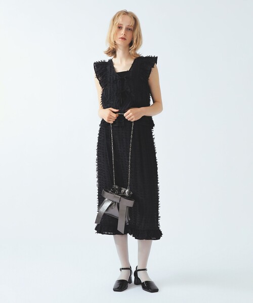 Ray BEAMS(レイビームス)の「フリンジ ラッフル フレンチスリーブ ブラウス(シャツ/ブラウス・レディース・オレンジ/ブラック・ONE SIZE)」の3枚目の写真