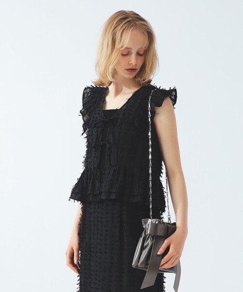Ray BEAMS(レイビームス)の「フリンジ ラッフル フレンチスリーブ ブラウス(シャツ/ブラウス・レディース・オレンジ/ブラック・ONE SIZE)」の6枚目の写真