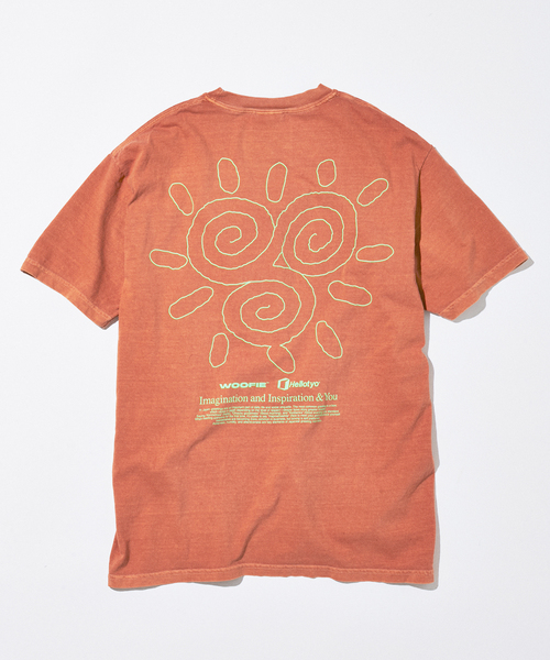 SAYHELLO(セイハロー)の「SAYHELLO / セイハロー 別注 プリント Tシャツ(Tシャツ/カットソー・メンズ・オレンジ/ホワイト/ブラック/ブルー系その他/ブラック系その他・MEDIUM/LARGE)」の9枚目の写真