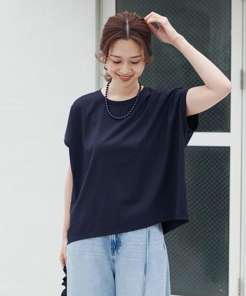 URBAN RESEARCH DOORS（アーバンリサーチドアーズ）の「『UR TECH』汗染み防止ドルマンTシャツ（Tシャツ/カットソー・レディース・ネイビー/グリーン/オフホワイト/チャコールグレー・FREE）」の4枚目の写真