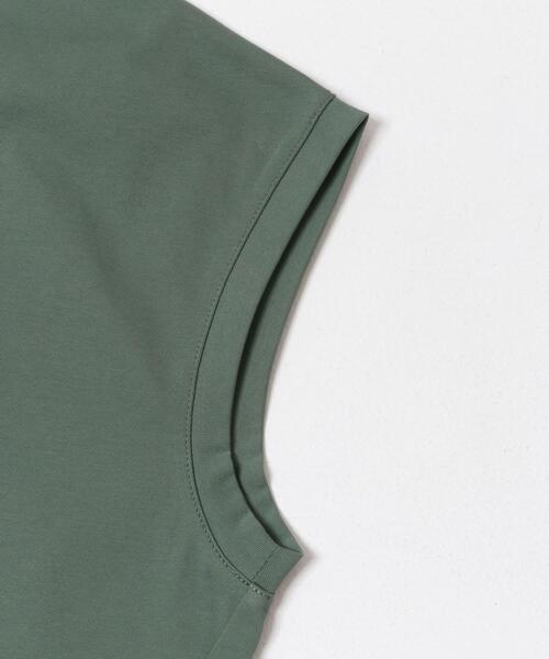 URBAN RESEARCH DOORS（アーバンリサーチドアーズ）の「『UR TECH』汗染み防止ドルマンTシャツ（Tシャツ/カットソー・レディース・ネイビー/グリーン/オフホワイト/チャコールグレー・FREE）」の7枚目の写真