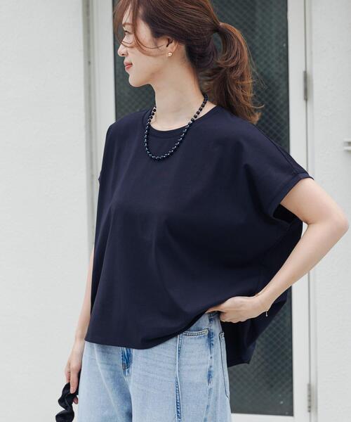 URBAN RESEARCH DOORS（アーバンリサーチドアーズ）の「『UR TECH』汗染み防止ドルマンTシャツ（Tシャツ/カットソー・レディース・ネイビー/グリーン/オフホワイト/チャコールグレー・FREE）」の10枚目の写真