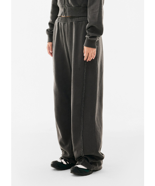 ABEEHUMS(アビハムズ)の「ピグメントダイングストリングワイドパンツ ABH357-301 チャコール(スウェットパンツ・レディース・チャコール・SMALL/MEDIUM)」の1枚目の写真